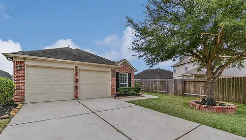 2123 Castle Gardens Ln Photo 1
