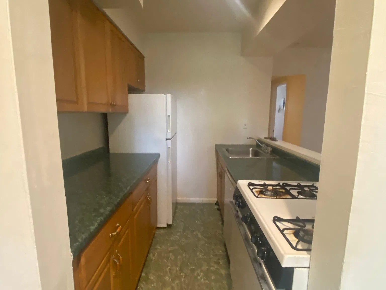 2 bed, $1,500 — Photo 4