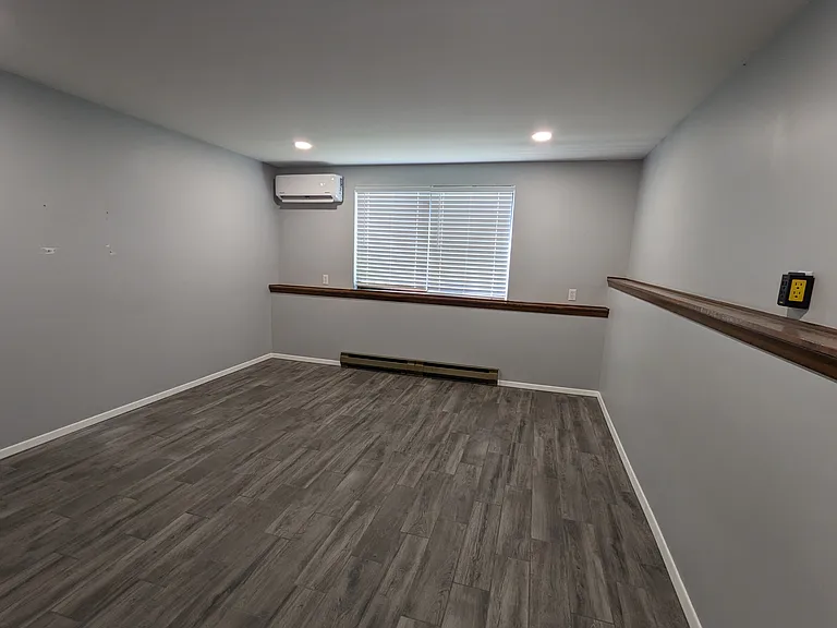 4571 Roundtree Rd — Photo 14