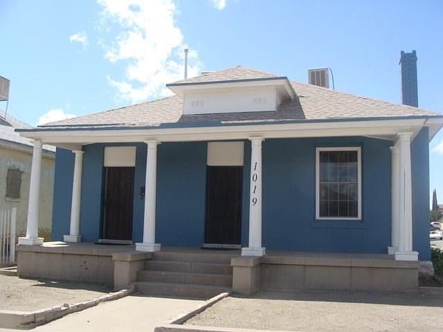 1st image of 1019 Brown St