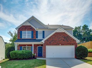 4 Island Ct, Greer, SC 29650