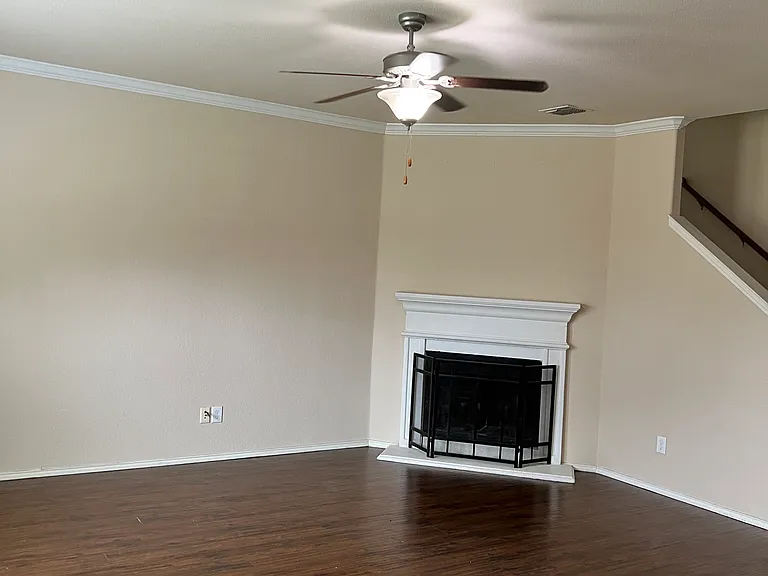 12300 Shine Ave — Photo 13