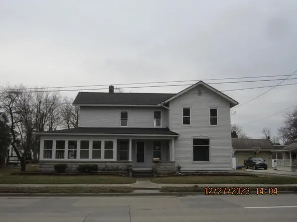 220 E Adrian St, Blissfield, MI 49228