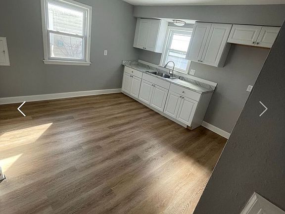 2nd image of 4433 N Teutonia Ave