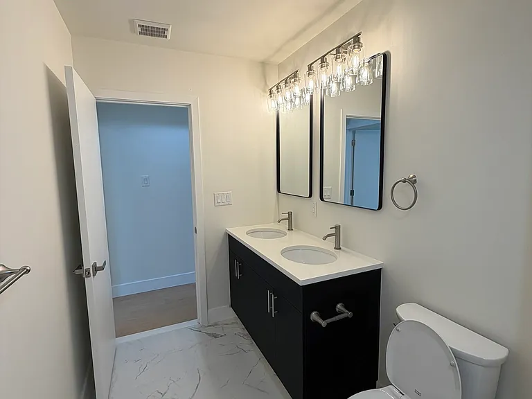 4212 Lancaster Ave #101 — Photo 19
