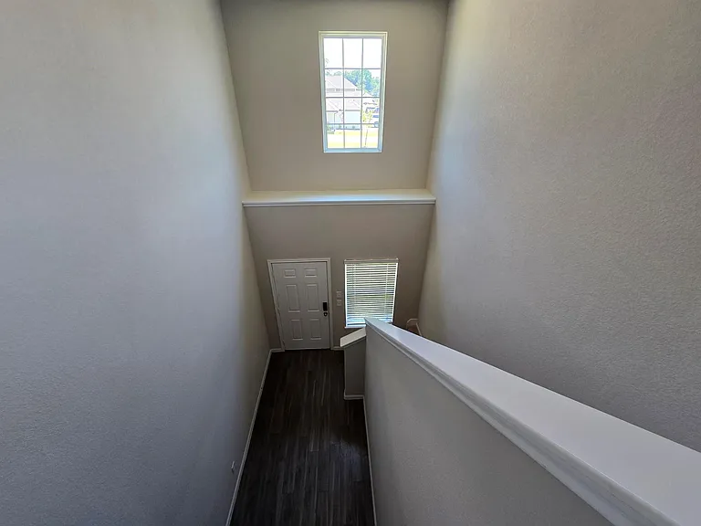 13703 Mariah Dr — Photo 13