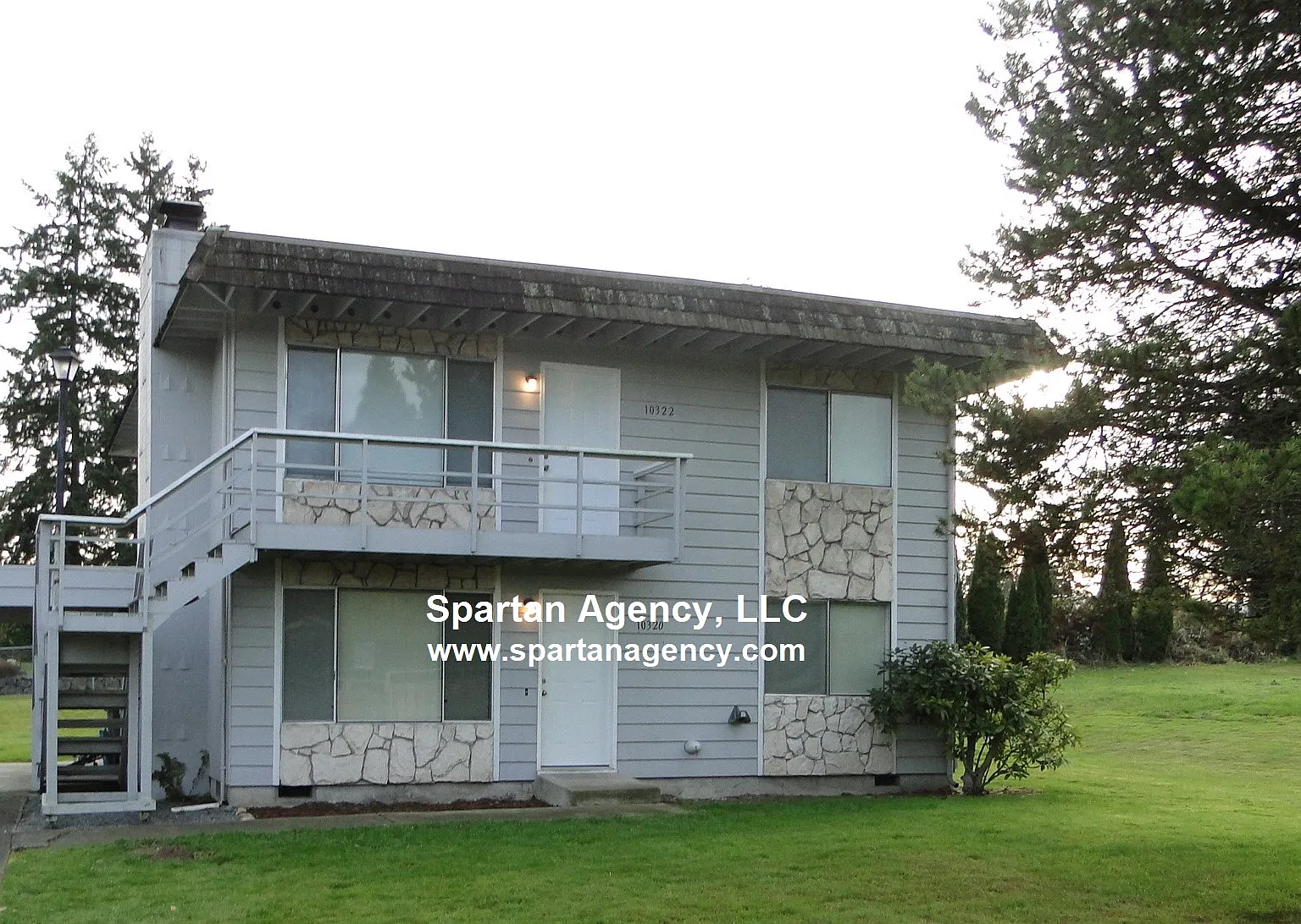 2 bed, 900 sqft, $1,675 — Photo 1