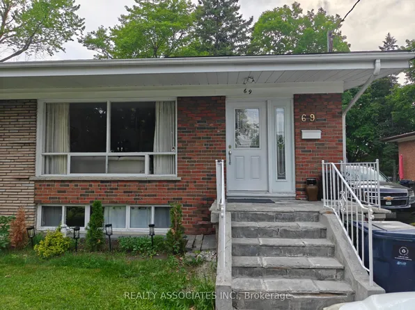 69 Cornerbrook Dr S, Toronto, ON M3A 1H5