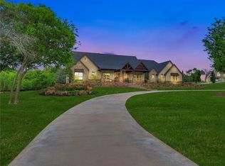 3516 Valley Creek Cir, Edmond, OK 73034