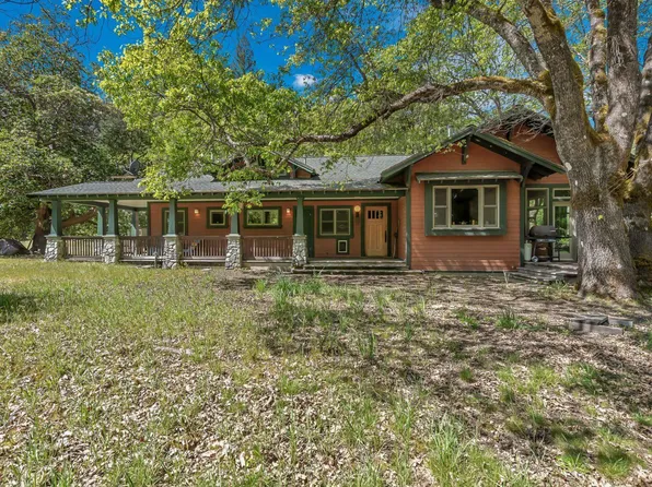 9490 Saint John Rd, Hyampom, CA 96046