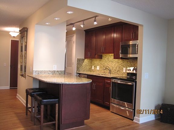 5th image of 440 N McClurg Ct APT 808-S