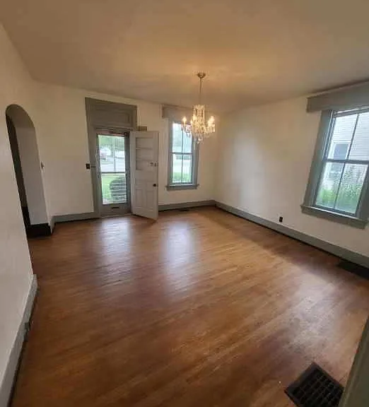 Spacious Dining Room