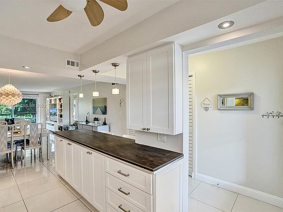 2nd image of 5860 NW 44th St APT 204