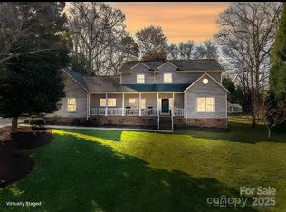 107 Doris Ct, Lincolnton, NC 28092