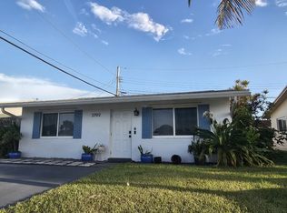 2702 NW 53rd St, Tamarac, FL 33309