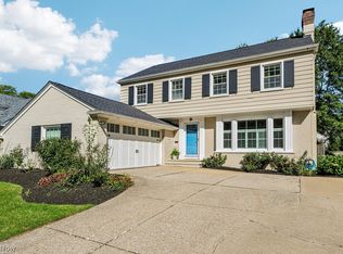 21887 E Byron Rd, Beachwood, OH 44122