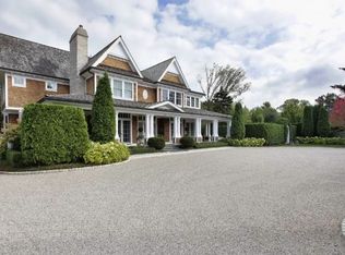 895 Pine Tree Ln, Winnetka, IL 60093