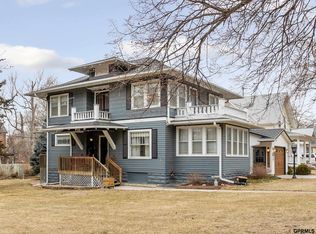738 E 11th St, Crete, NE 68333