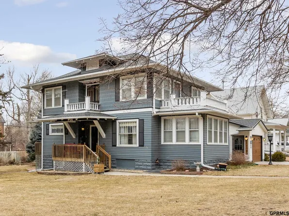 738 E 11th St, Crete, NE 68333
