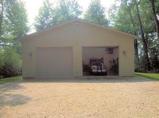 1326 S Raisinville Rd, Monroe, MI 48161