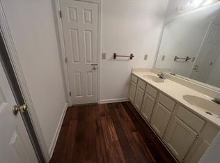 661 Longbow Ct, Stone Mountain, GA 30087