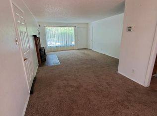 1875 Daniel Webster Dr, Reno, NV 89509