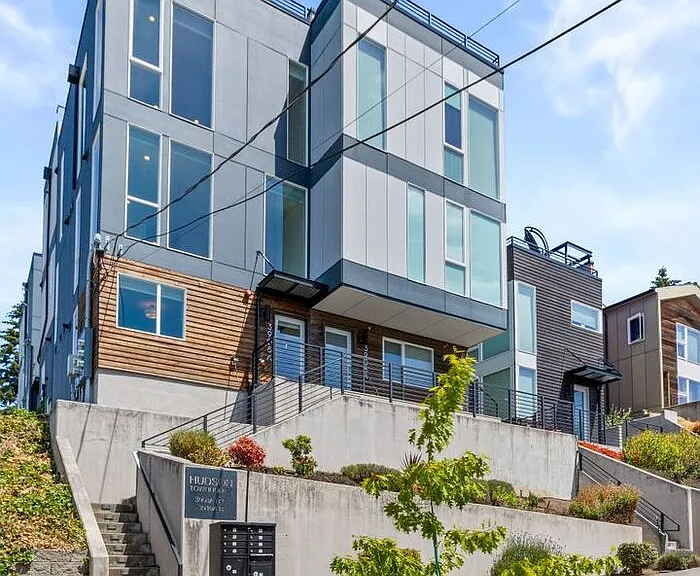 3908A S Hudson St — Photo 40