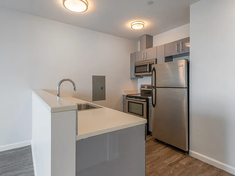 1505 Commonwealth Ave — Photo 23