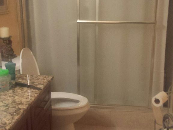 5th image of 1200 Tallwood Ave APT 104