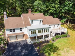 132 Sunbright Rd, Watchung, NJ 07069