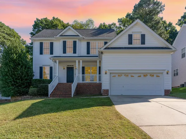 305 Park York Ln, Cary, NC 27519