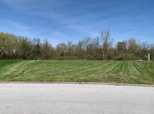 2076 Nichols Dr, Lynwood, IL 60411