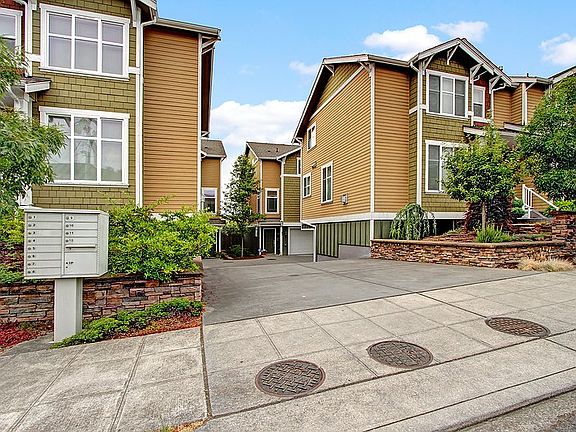 Street View of Townhomes