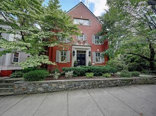 143 Meeting St, Providence, RI 02906