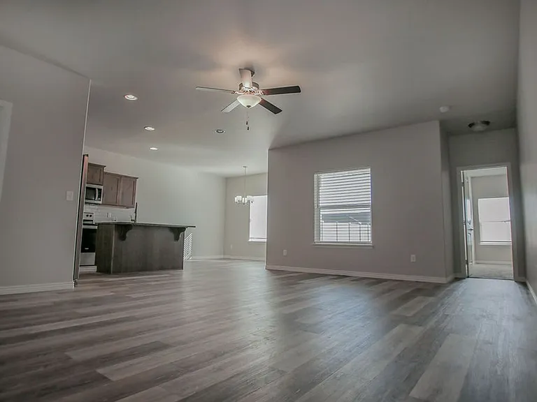 735 Shadowleaf Ave — Photo 14