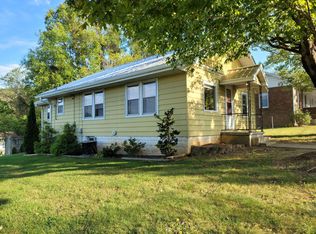 7 Pelzer St #7, Asheville, NC 28804