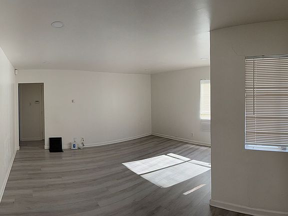 2nd image of 9878 McArthur Blvd