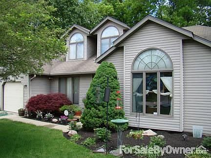 1st image of 3412 S Ashwood Dr