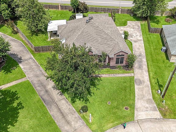 2nd image of 4505 Shelly Ln