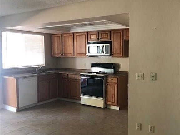 4th image of 5522 Rawhide Ct