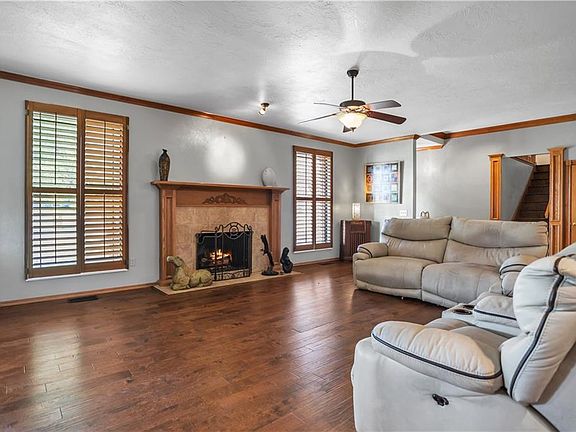 4th image of 7713 NW 41st Cir