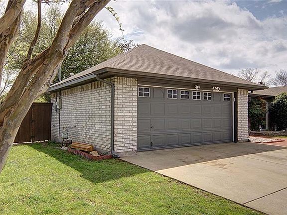 3rd image of 304 Morene Ave