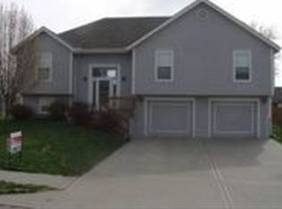 7719 N Mersington Ave, Kansas City, MO 64119