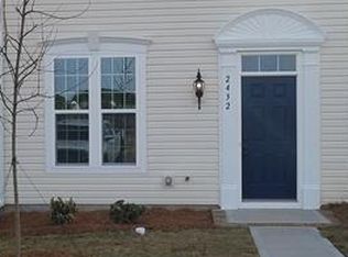 2432 Mariners Cove Ln #1011E, Denver, NC 28037