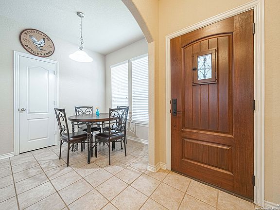 3rd image of 12131 DAWES PT
