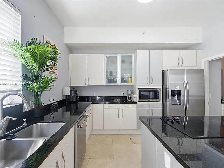 832 N Victoria Park Rd #832 — Photo 8