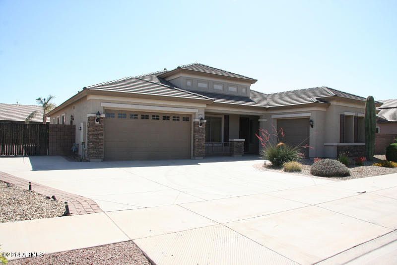 1st image of 19121 E Mockingbird Dr