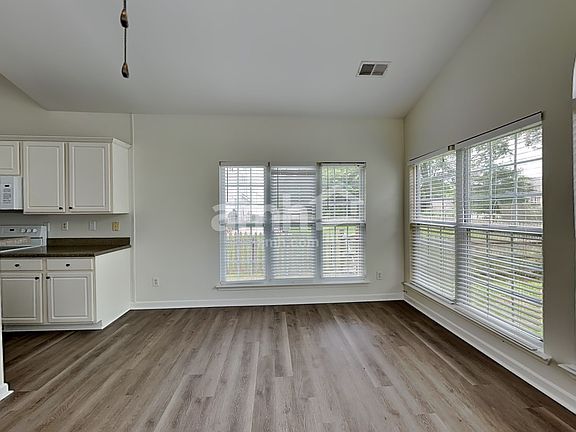 4th image of 13436 Planters Row Dr