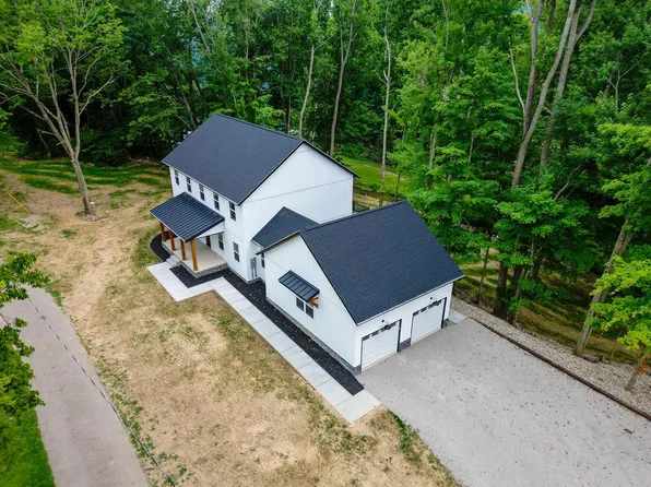 124 E Walnut St, Cardington, OH 43315