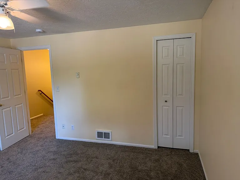 1638 Fetters Loop — Photo 21